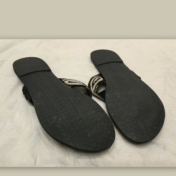 COCONUTS By Matisse Womens Size 10M Black Silver Beaded Flats Thongs Sandals - Picture 6 of 6